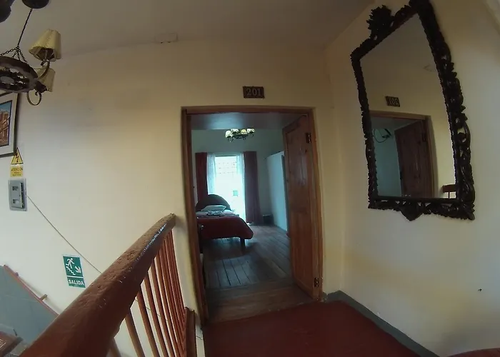 Bed & Breakfast Golden House - 2*